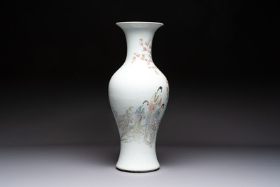 A pair of Chinese famille verte blue-ground gilt-decorated vases and a famille rose 'Elegant Beauties' vase, 19th C.