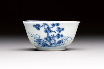 A varied group of ten Chinese blue, white and famille rose wares, Yongzheng/Qianlong