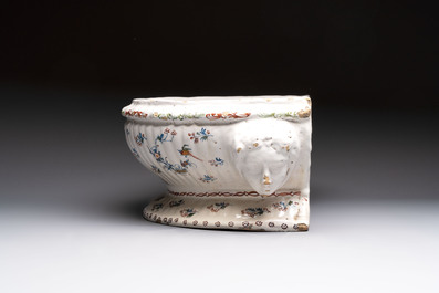 A large Brussels faience 'A la Haie Fleurie' water basin, 18th C.