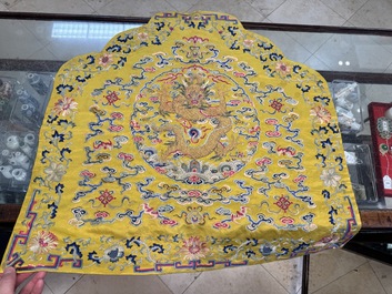 An imperial Chinese embroidered silk gold-thread yellow-ground cushion cover, Qianlong/Jiaqing
