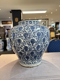 A large Chinese blue and white 'shou' jar, Wanli mark, 20th C.