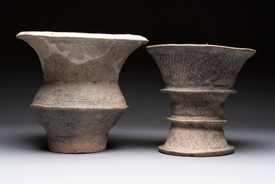 Four Thai pottery vases, Ban-Chiang, 7/4th C. B.C.