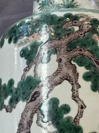 A fine Chinese famille verte 'Sanxing' rouleau vase with a gilt-bronze mount, Qing