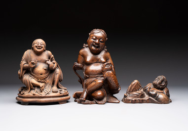 Six Chinese wooden and bamboo carvings, 19/20th C.