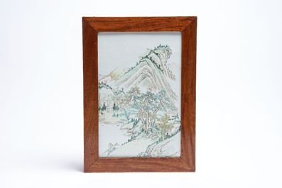 A Chinese qianjiang cai &lsquo;Mountainous Landscape&rsquo; plaque-inset hongmu low table , 19/20th C.