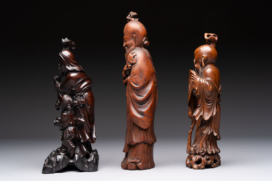 Six Chinese wooden and bamboo carvings, 19/20th C.