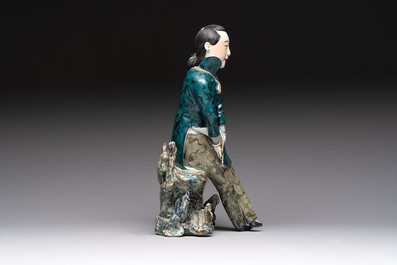 A fine and rare Chinese polychrome figure of a lady, Ye Yunhong Zhi 葉運紅製 mark, Republic