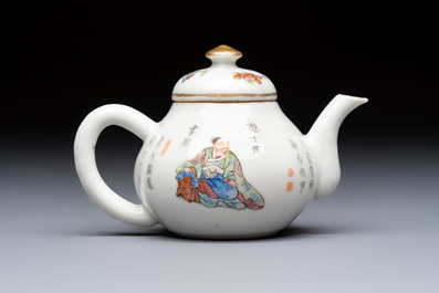 A Chinese famille rose 'Wu Shuang Pu' teapot and cover, 19th C.