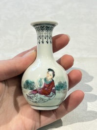 31 Chinese famille rose vases, Qianlong and Jingdezhen marks, 20th C.