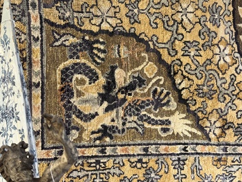 A rare Chinese imperial silk and metallic thread 'dragon' carpet, Chu Xiu Gong Bei Yong 儲秀宮備用 mark, 19th C.
