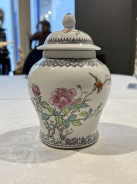 31 Chinese famille rose vases, Qianlong and Jingdezhen marks, 20th C.