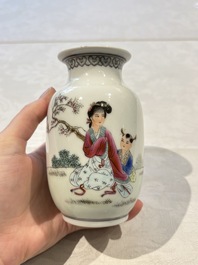 31 Chinese famille rose vases, Qianlong and Jingdezhen marks, 20th C.