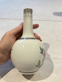 31 Chinese famille rose vases, Qianlong and Jingdezhen marks, 20th C.