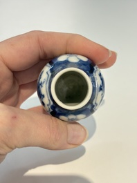 18 Chinese blue and white wares, Kangxi and later