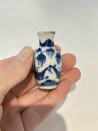 18 Chinese blue and white wares, Kangxi and later