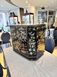 A large Chinese export mother-of-pearl-inlaid lacquer tea chest, 19th C.