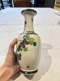 Four Chinese famille verte vases, a jar and a bowl, 19th C.