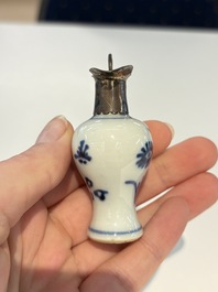 18 Chinese blue and white wares, Kangxi and later