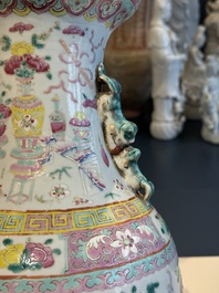 Three Chinese famille rose 'antiquities' vases, 19th C.