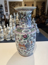 Three Chinese famille rose 'antiquities' vases, 19th C.