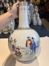 11 Chinese famille rose vases, Guang Hua Yi Pin 光華藝品, Qianlong and Jingdezhen marks, 20th C.