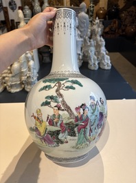 11 Chinese famille rose vases, Guang Hua Yi Pin 光華藝品, Qianlong and Jingdezhen marks, 20th C.