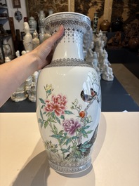11 Chinese famille rose vases, Guang Hua Yi Pin 光華藝品, Qianlong and Jingdezhen marks, 20th C.