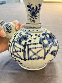 A Japanese blue and white kendi with a garden scene, Edo, early 18th C.