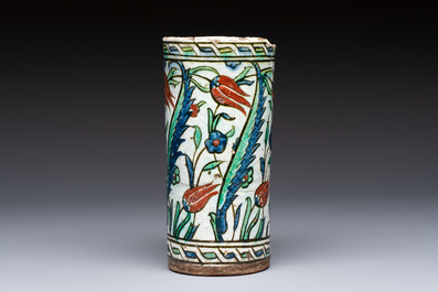 A polychrome Iznik mug, late 16th C.