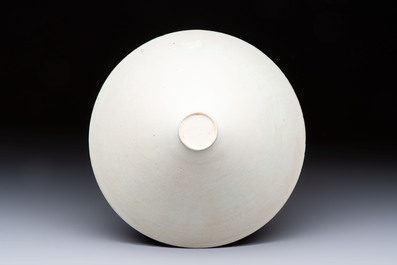 A fine Chinese qingbai conical bowl with incised floral design, Song