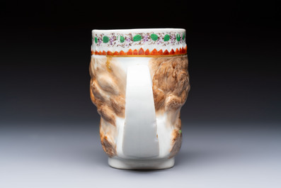 A rare Chinese export porcelain 'Neptune' mug, Qianlong, ca. 1785