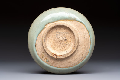 A Chinese green 'Jun' plate, Tian Hu Shan 天湖山 mark, Yuan