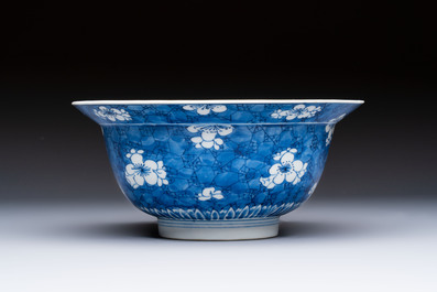 A Chinese blue and white 'Prunus on Cracked Ice' bowl, lingzhi mark, Kangxi