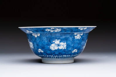 A Chinese blue and white 'Prunus on Cracked Ice' bowl, lingzhi mark, Kangxi