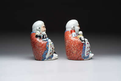 Two Chinese famille rose Milefo Buddhas and a famille rose black-ground covered vase, Zhu Mao Ji 朱茂記造 and Kangxi marks, 19/20th C.