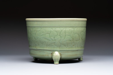 A large Chinese Longquan celadon tripod censer with floral design, Ming