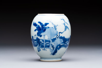 A Chinese blue and white tea caddy with figural design, artemisia leaf mark, Kangxi