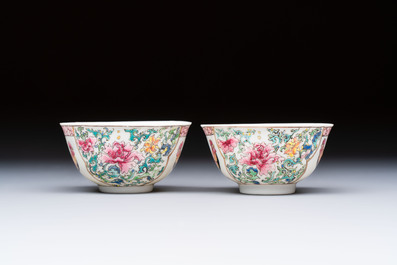 A pair of fine Chinese famille rose 'Rooster' cups and saucers, Yongzheng