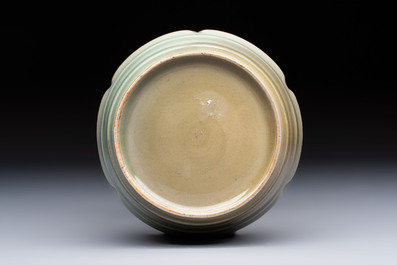 A Chinese Longquan celadon flower-shaped brush washer with a wooden box, Southern Song