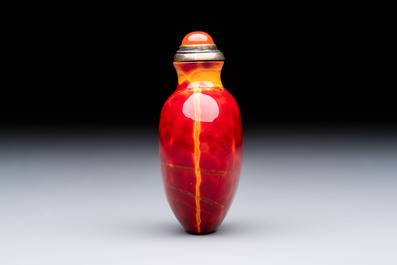 A Chinese 'Realgar Dragon' glass snuff bottle, probably from the imperial Beijing glass workshop, 1720-1840
