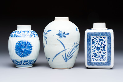 Three Chinese blue and white tea caddies, Chenghua mark, Shunzhi and later