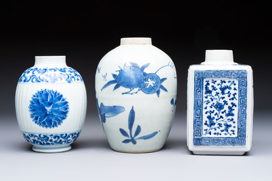 Three Chinese blue and white tea caddies, Chenghua mark, Shunzhi and later