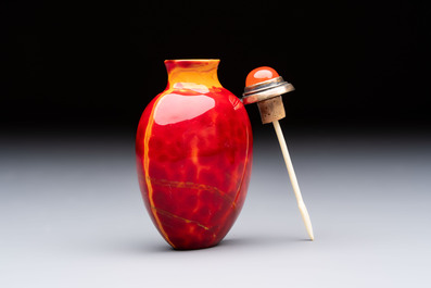 A Chinese 'Realgar Dragon' glass snuff bottle, probably from the imperial Beijing glass workshop, 1720-1840