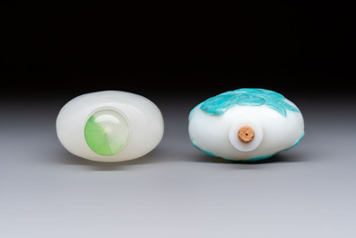 A Chinese turquoise-overlay white glass 'Fushou 福壽' snuff bottle and a glass imitating jade snuff bottle, Qianlong mark, 19th C.