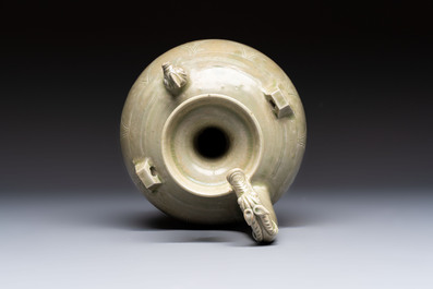 A fine Chinese Yueyao green-glazed chicken-head ewer with dragon-form handle, Southern Dynasties