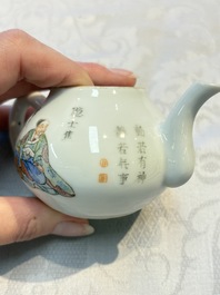 A Chinese famille rose 'Wu Shuang Pu' teapot and cover, 19th C.