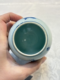 A Chinese blue and white tea caddy with figural design, artemisia leaf mark, Kangxi