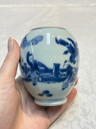 A Chinese blue and white tea caddy with figural design, artemisia leaf mark, Kangxi