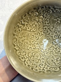 A fine Chinese Yaozhou 'Chrysanthemum' bowl, Northern Song