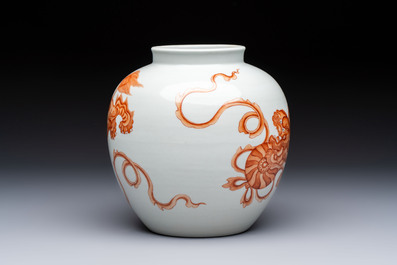 A Chinese iron-red 'Buddhist Lions' vase, 20th C.